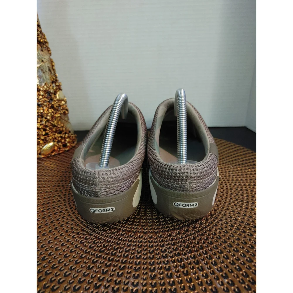 Merrell Form 2 Size 9 - Picture 6 of 7